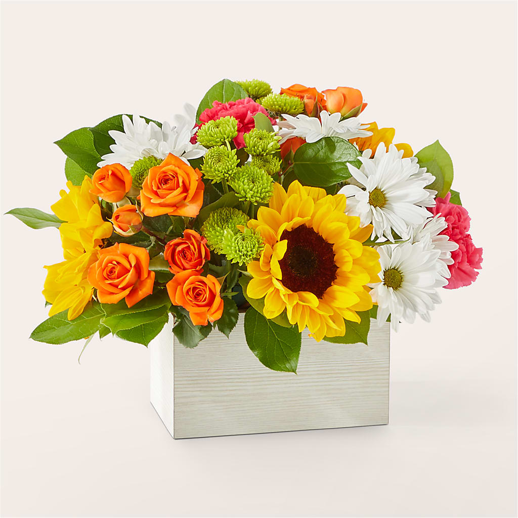 Sun-drenched Blooms Box Bouquet – The Stud Florist, Conyers GA