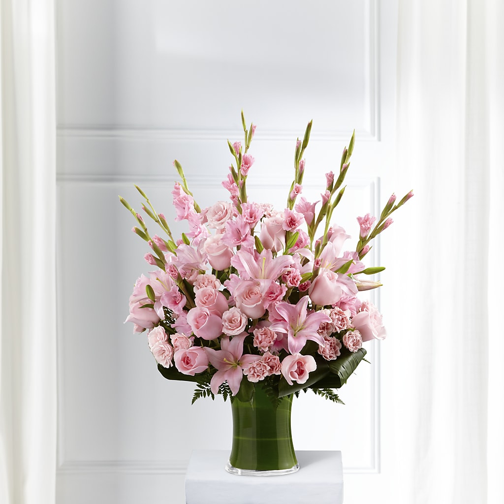 Lovely Tribute Bouquet – The Stud Florist, Conyers GA