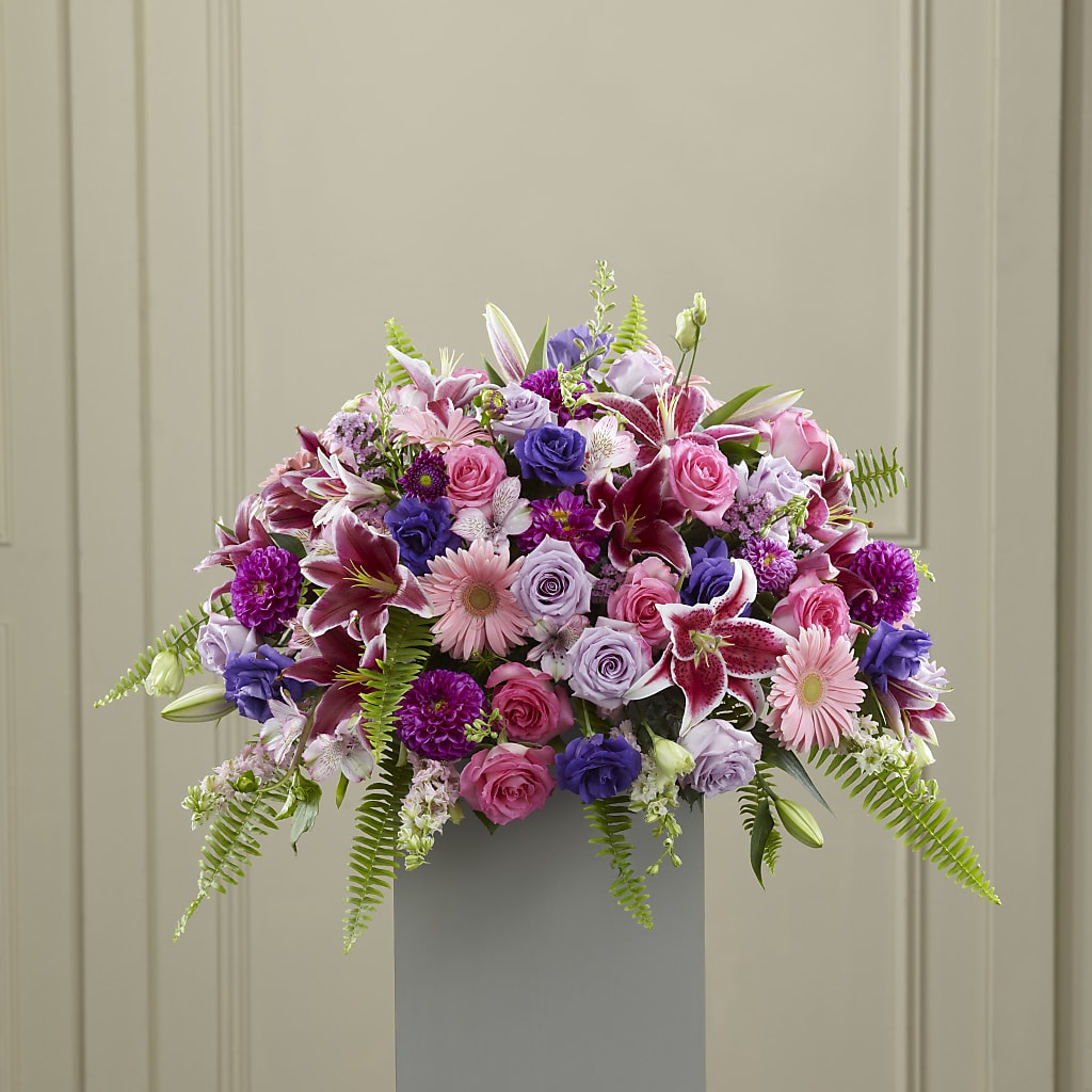 Fare Thee Well Pedestal – The Stud Florist, Conyers GA