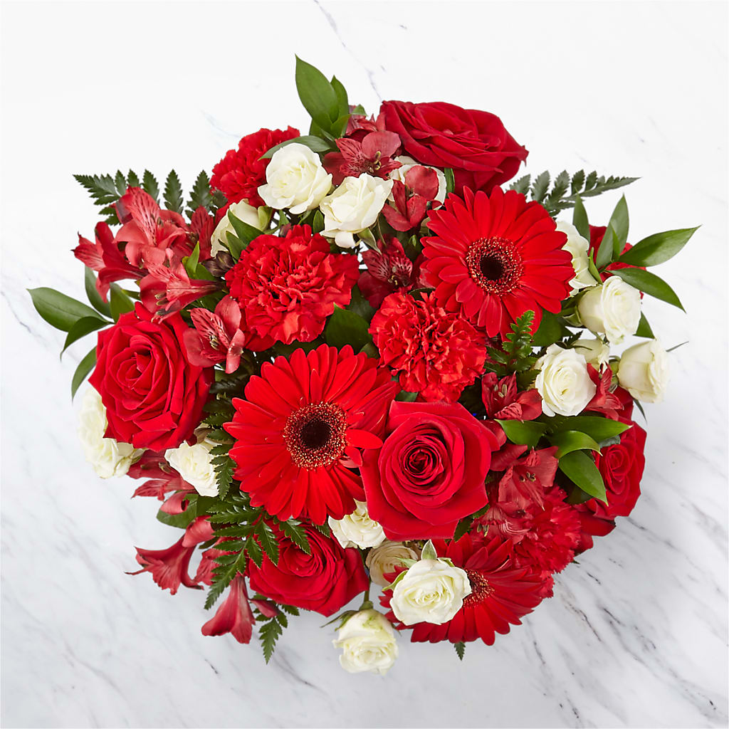 Hearts Embrace Bouquet – The Stud Florist, Conyers GA
