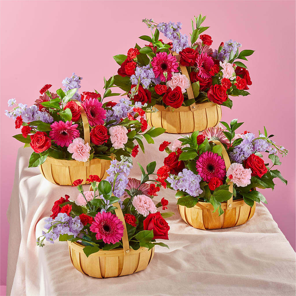 Pink Picnic Basket – The Stud Florist, Conyers GA