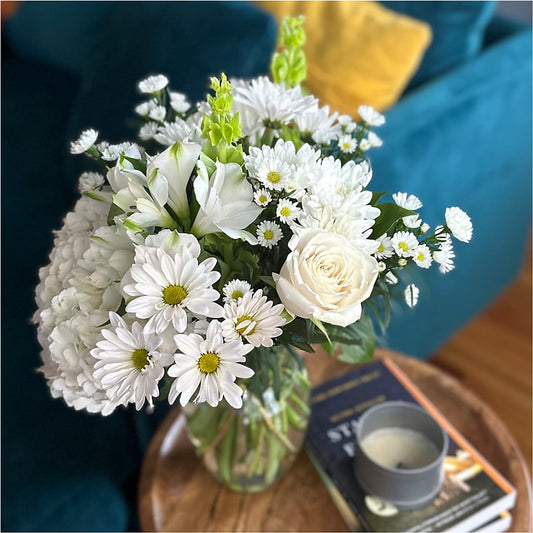 Classic Ivory – A Florist Original – The Stud Florist, Conyers GA