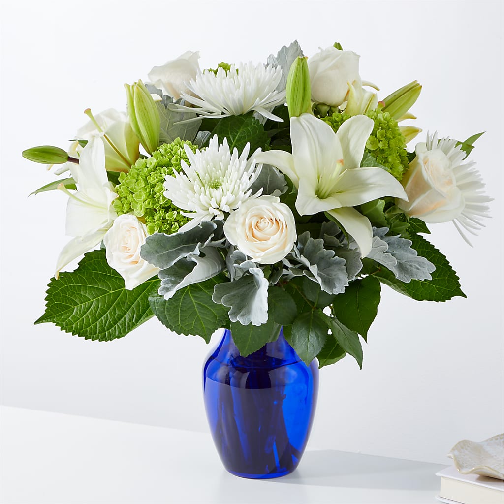 Snowy Dreams Bouquet – The Stud Florist, Conyers GA
