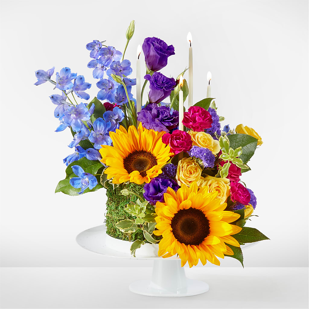 Star of the Day Floral Cake – The Stud Florist, Conyers GA