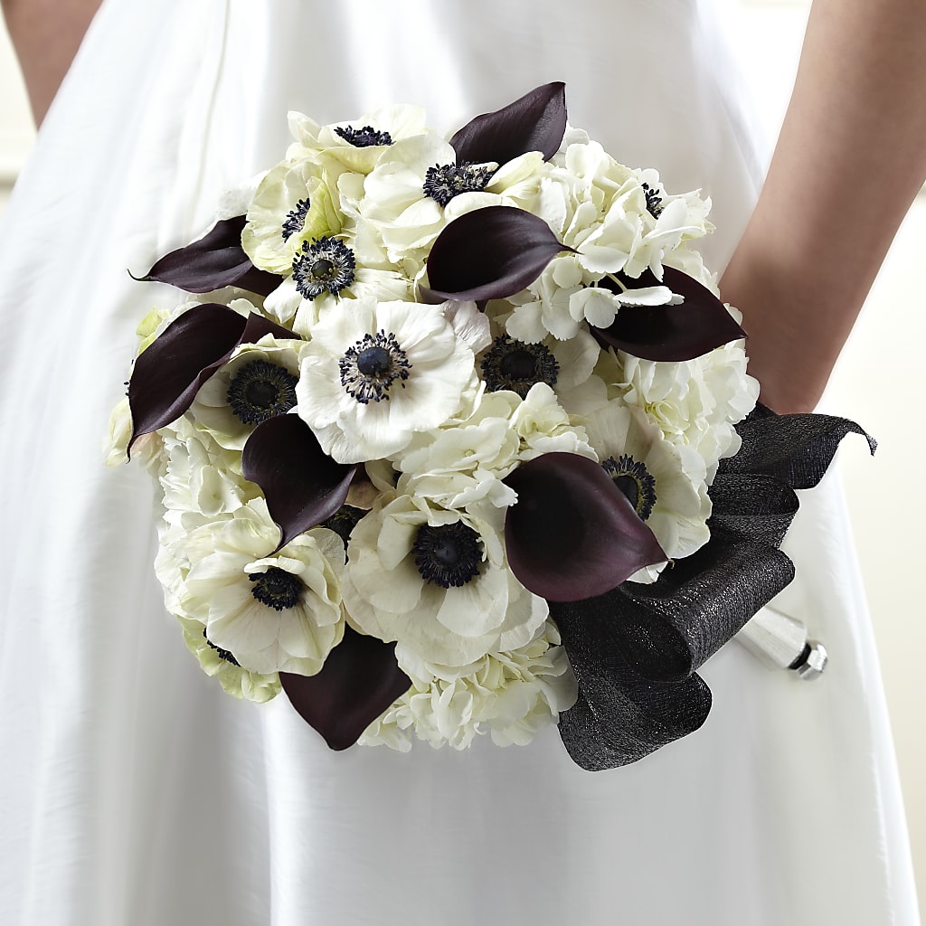 To Have and To Hold Bouquet – The Stud Florist, Conyers GA