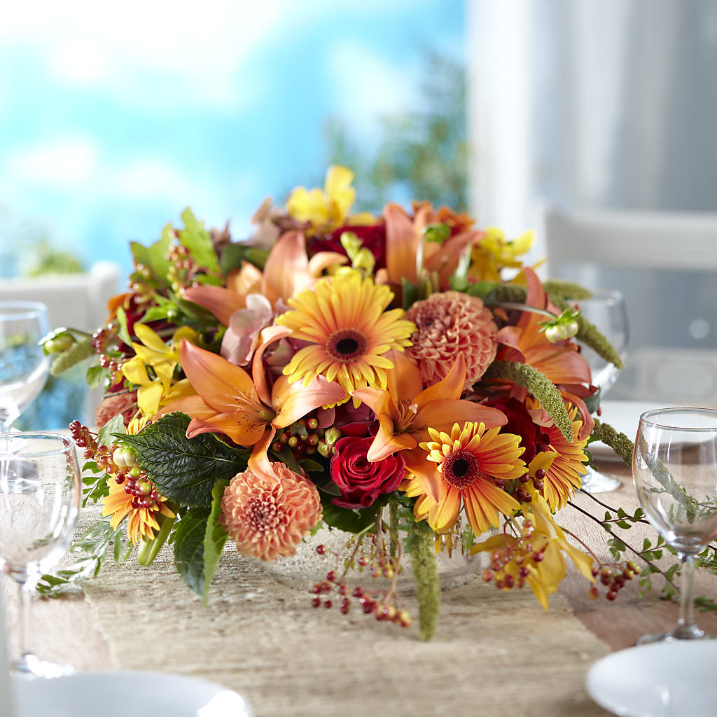 One and Only Centerpiece – The Stud Florist, Conyers GA