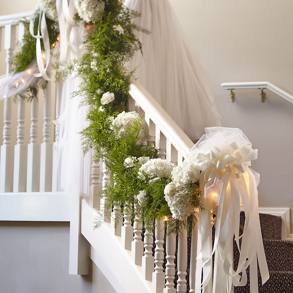 Champagne Dreams Garland – The Stud Florist, Conyers GA
