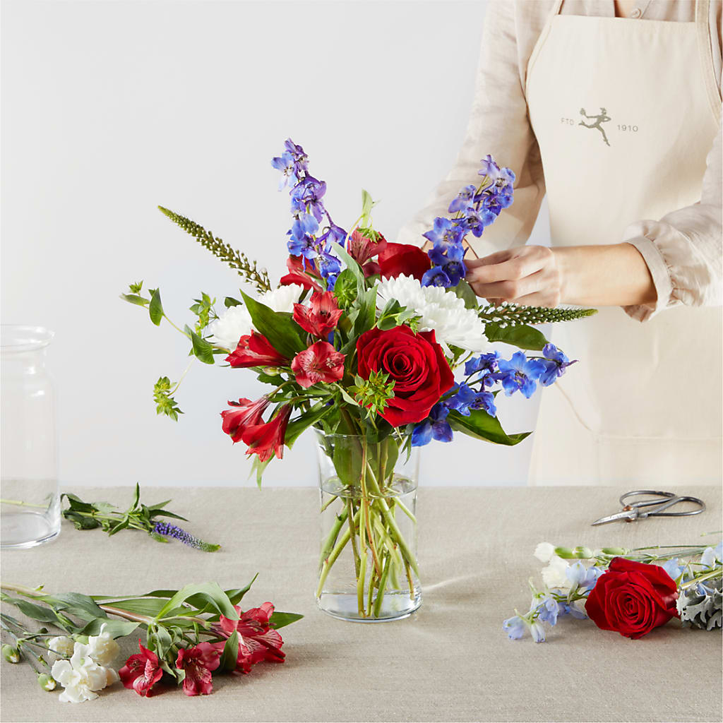 Star Spangled - A Florist Original –  The Stud Florist, Conyers GA