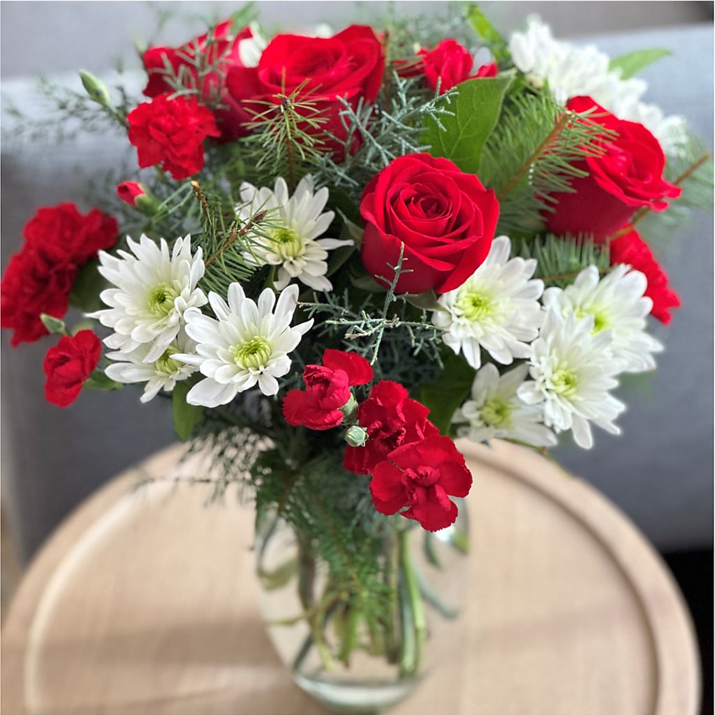 Seasonal Magic Bouquet –  The Stud Florist, Conyers GA
