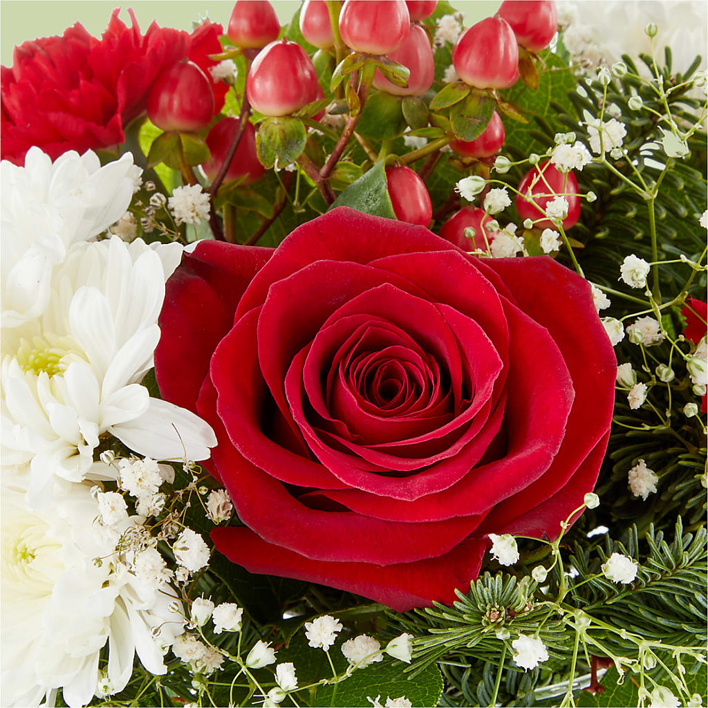 Chance of Flurries Bouquet –  The Stud Florist, Conyers GA