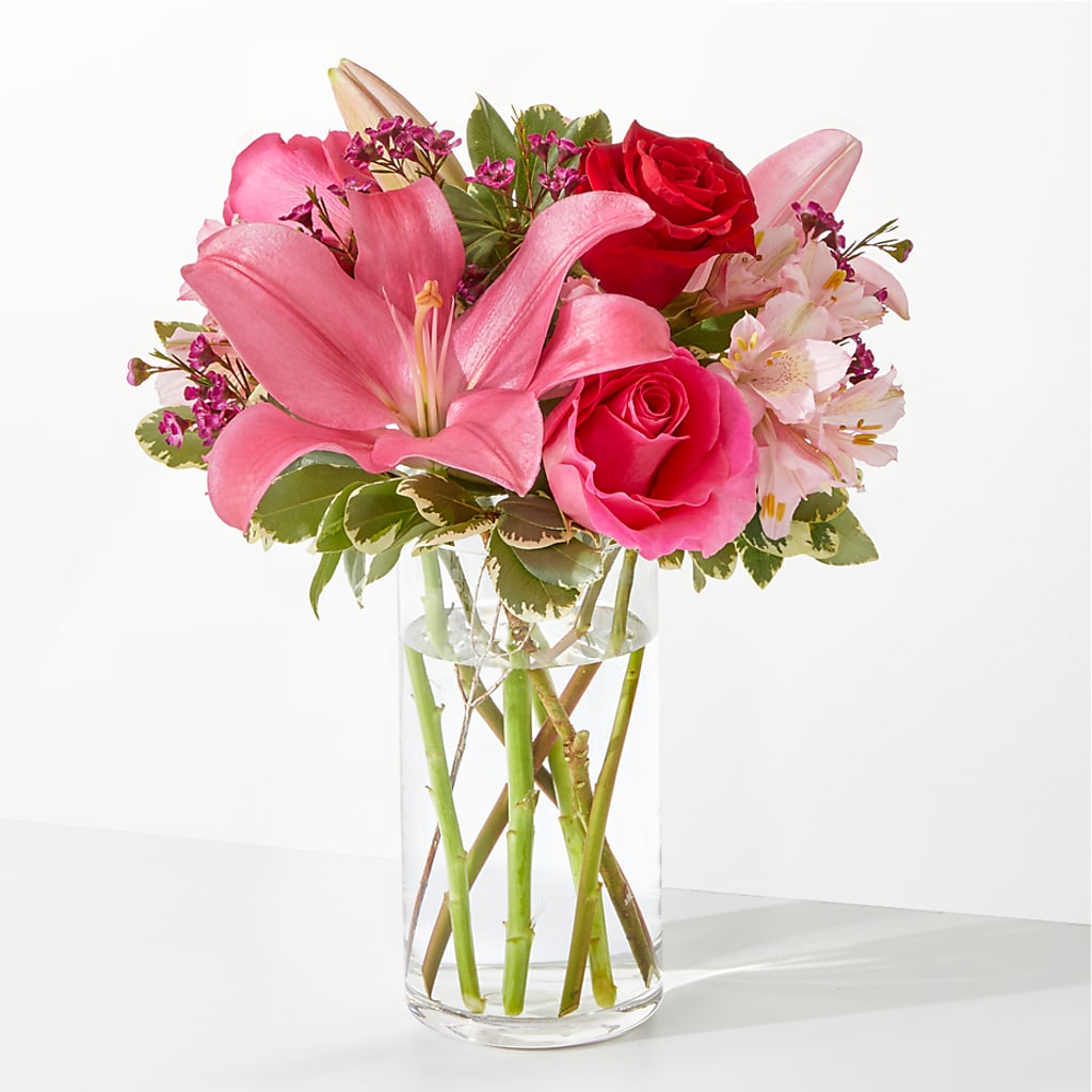 Lucky in Love Bouquet –  The Stud Florist, Conyers GA