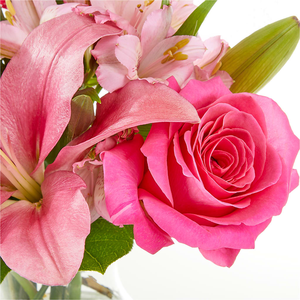 Lots of Love Bouquet –  The Stud Florist, Conyers GA