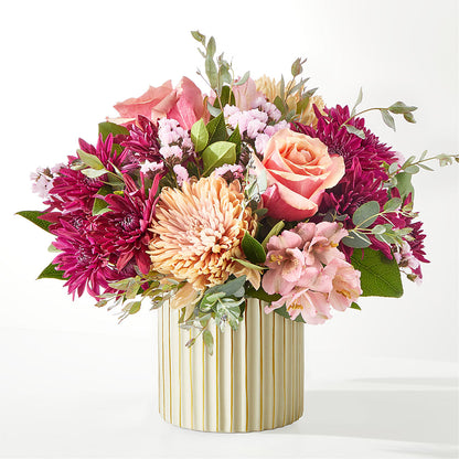 Berry Cobbler Bouquet with Ivory Vase –  The Stud Florist, Conyers GA