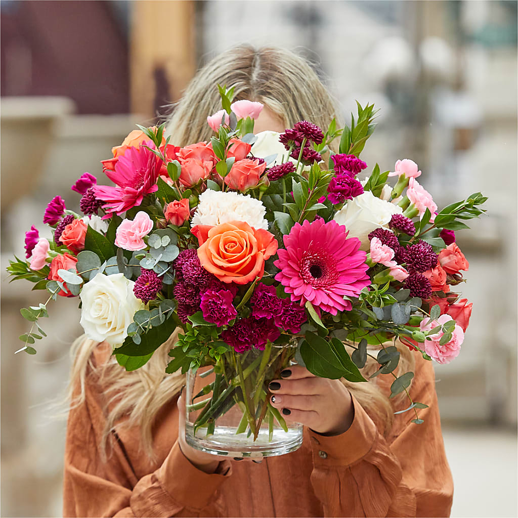 Smell the Roses Bouquet –  The Stud Florist, Conyers GA