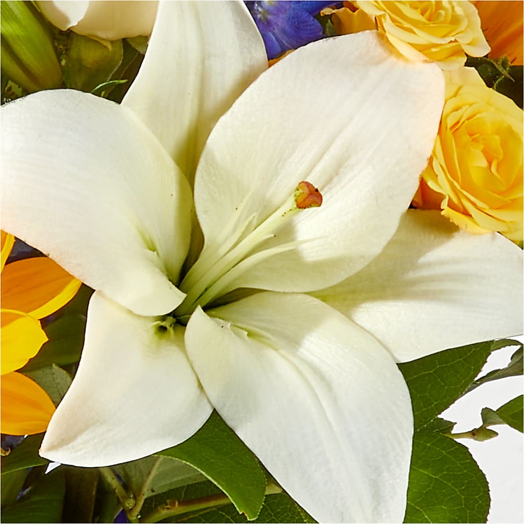 Wonderfully Sunny Bouquet –  The Stud Florist, Conyers GA