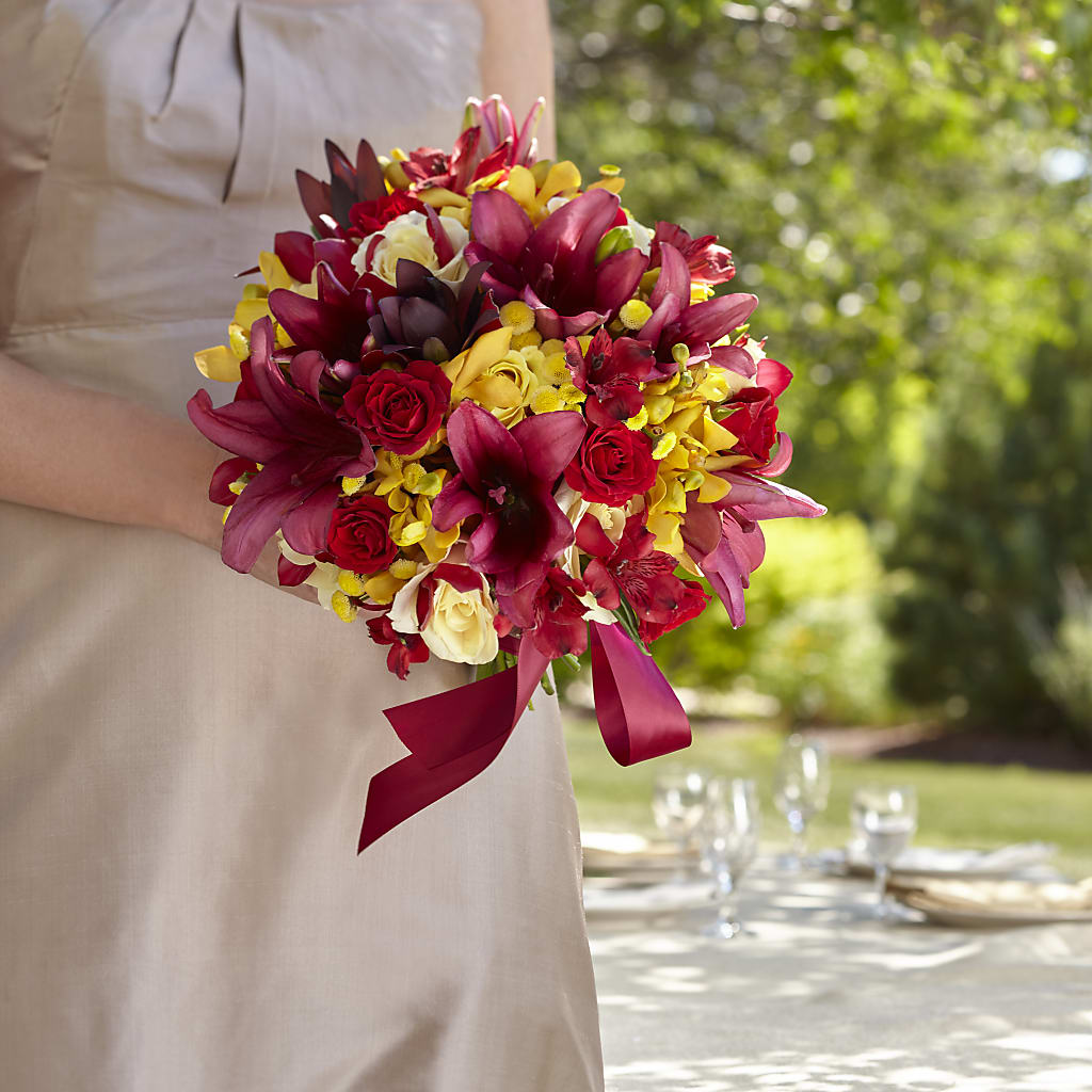 Sunningdale Bouquet –  The Stud Florist, Conyers GA
